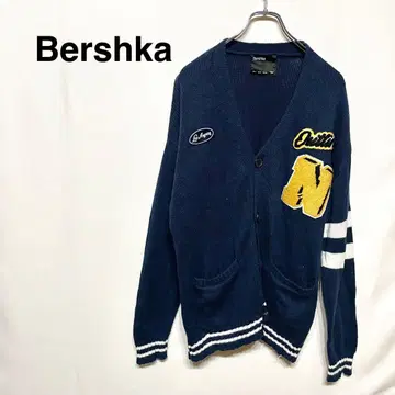 Bershka 니트 스웨터 가디건 긴팔 자수 로고 레귤러 기장