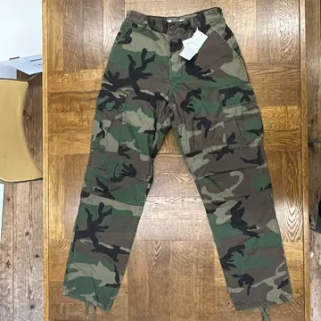 BEAMS 카고 팬츠
