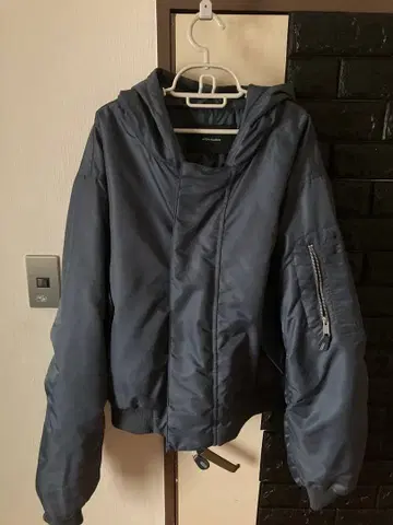 entire studio 봄버 자켓