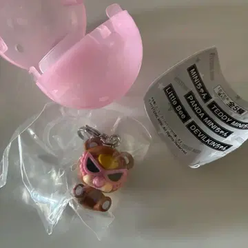 히스미니 히스테릭미니 메지루시 액세서리 매장 한정판 핑크 곰 가챠