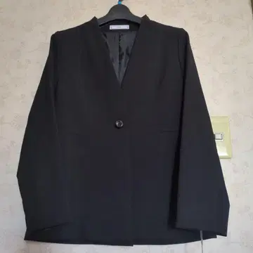 FENNEL 블랙 테일러드 자켓