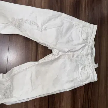 ZARA 데미지 데님
