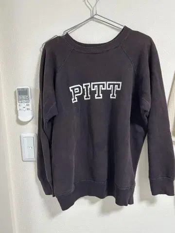 짙은 갈색 60년대 빈티지 맨투맨