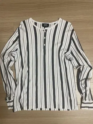 A.P.C. 헨리넥 스트라이프 티셔츠 S