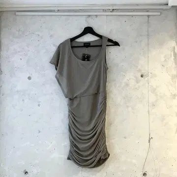 TOPSHOP 그레이 슬리브리스 원피스