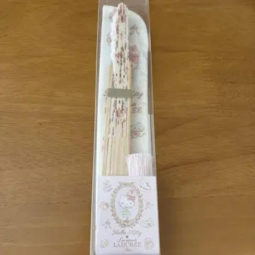 헬로키티 LADUREE 라듀레 부채