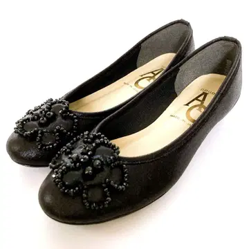 neue ar he' 블랙 플랫슈즈 일본제 경량 23cm