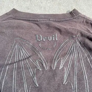 [ 초레어 ] 00s T셔츠 devil SK8 귀페이드 vintage