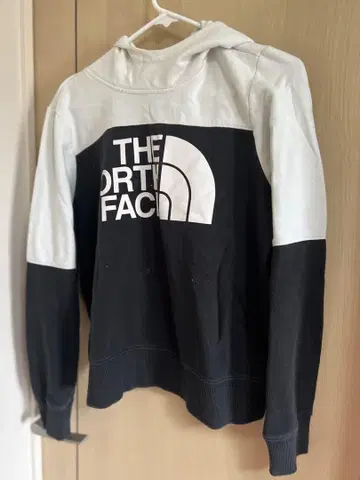 THE NORTH FACE 후드티 화이트/블랙