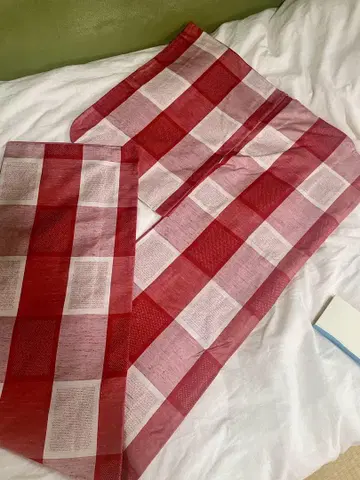 빨간색과 화이트의 격자 무늬 (체크 무늬?) 이중 기모노 코몬 기모노