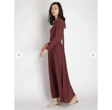 프레이 아이디 오픈 백 롱 원피스