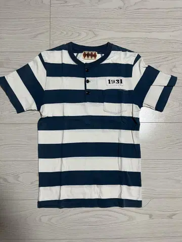 Weirdo 보더 헨리넥 T셔츠