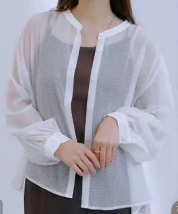 cohina 시어 체크 백리본 개더 셔츠