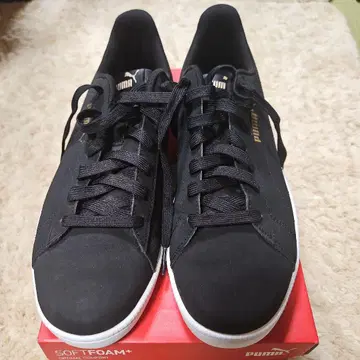 PUMA 블랙 스니커즈 소프트폼