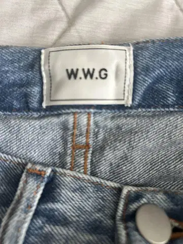 W.W.G 데미지 라이트 블루 데님 팬츠