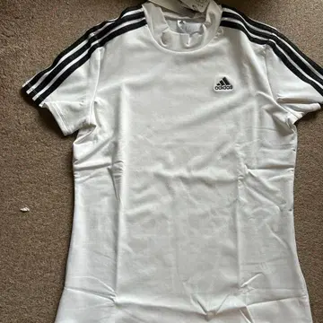 새상품 adidas 스트라이프 화이트 셔츠 여성용 L