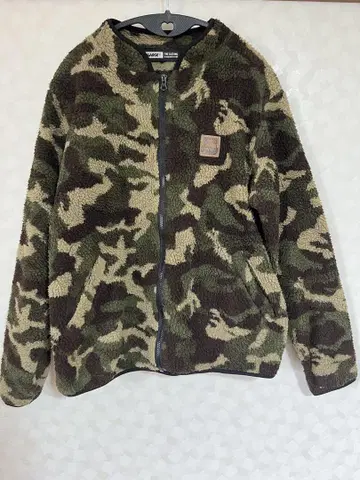 X-LARGE 플리스 자켓 카모플라주 패턴