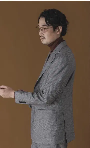 택 포함 새상품 어반 리서치 도어스 하모니 터틀넥 니트