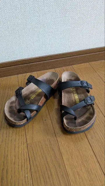 버켄스탁 mayari 35 22.5cm