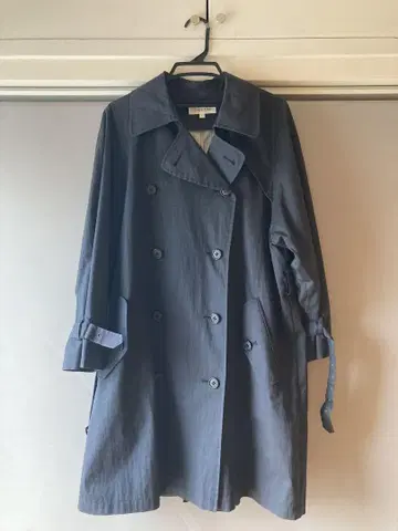 Calvin Klein 트렌치코트