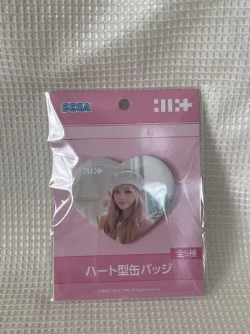 IROHA ILLIT 하트형 캔뱃지 이로하
