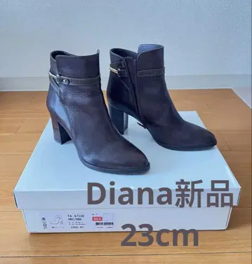 새상품 DIANA 다이애나 숏부츠 브라운 23cm