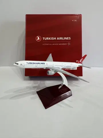 터키쉬 에어라인즈 보잉 777-300ER 스케일 1/500