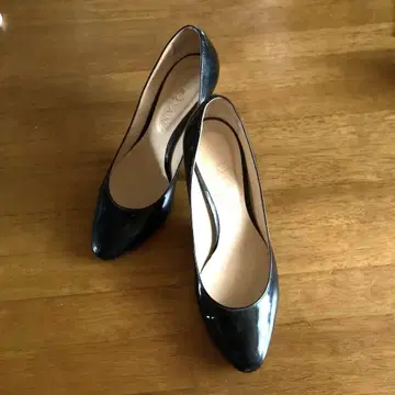 다이애나 펌프스 24cm
