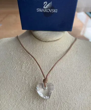 SWAROVSKI 하트 목걸이