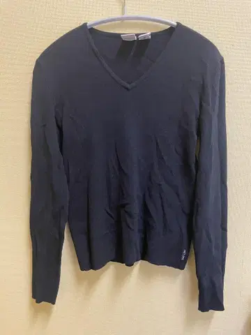 AX 블랙 V넥 롱T 아르마니 익스체인지