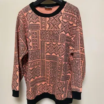 80's ALL PRINT SUEAT MADE IN U.S.A