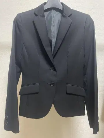 블랙 테일러드 자켓