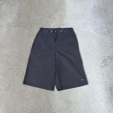 Dickies half pants