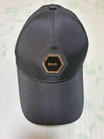 BALR. 보라 클래식 헥사곤 로고 캡 블랙 새상품