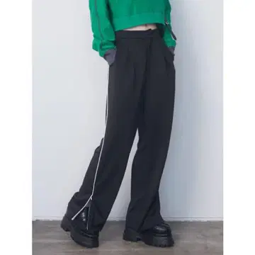 사이드 라인 슬랙스 팬츠 EMODA