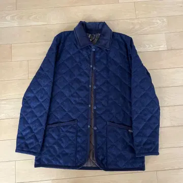 LAVENHAM 네이비 퀼팅 자켓