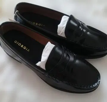 GIO & GIA 블랙 로퍼 24.0