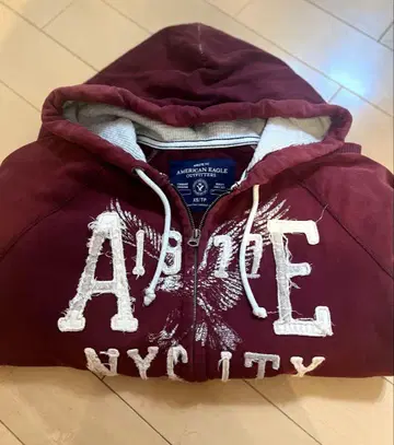 American Eagle 버건디 후드티 남성용