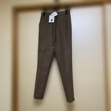플라스테 테이퍼드 팬츠 택 포함 미사용 새상품