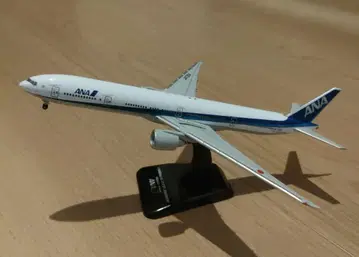 전일공상사 1:400 ANA BOEING 777-300ER