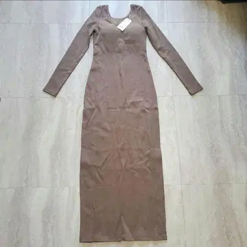 GYDA 제이다 백 오픈 골지 롱 원피스