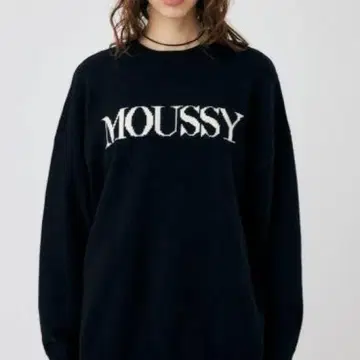 MOUSSY 로고 자수 스웨터 맨투맨 미사용 새상품