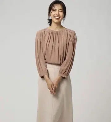 [ 새상품 미사용 ] 언타이틀 블라우스