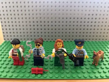 LEGO 미니 피규어 시티 60136