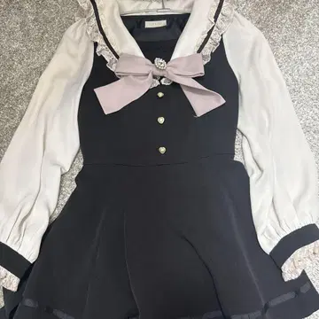 LIZ LISA 리즈리사 lizlisa 세일러 카라 셋업 블랙