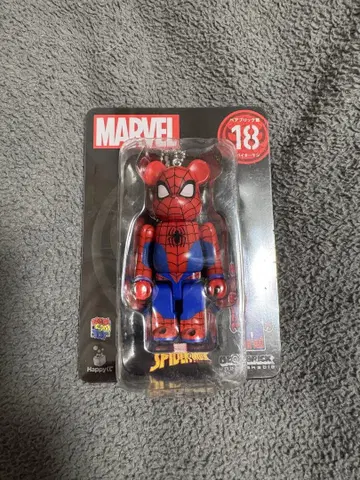 MARVEL 베어브릭 18번 스파이더맨