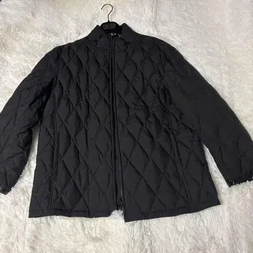 새상품급 Aquascutum 퀼팅 다운 자켓 L 사이즈