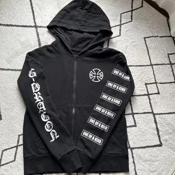 G-DRAGON 라이브 후드티 M 사이즈