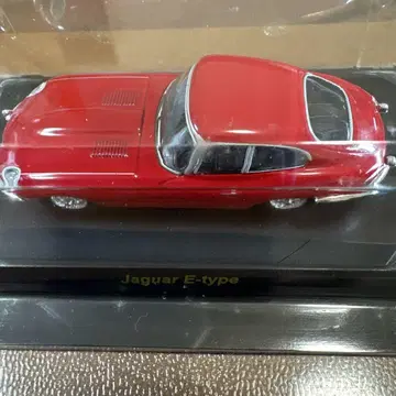 Jaguar E-type 미니카 빨간색