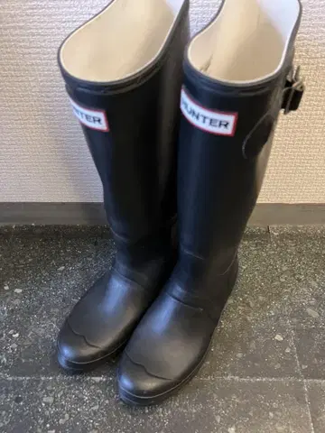 HUNTER 블랙 장화 버클 포함 EU38